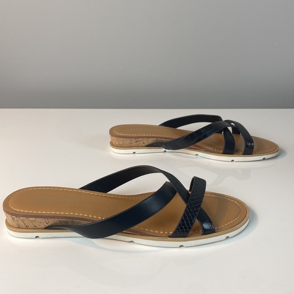 Nine West Black Dallan Slide Mini Wedge Sandals Size 8.5 - Picture 2 of 15